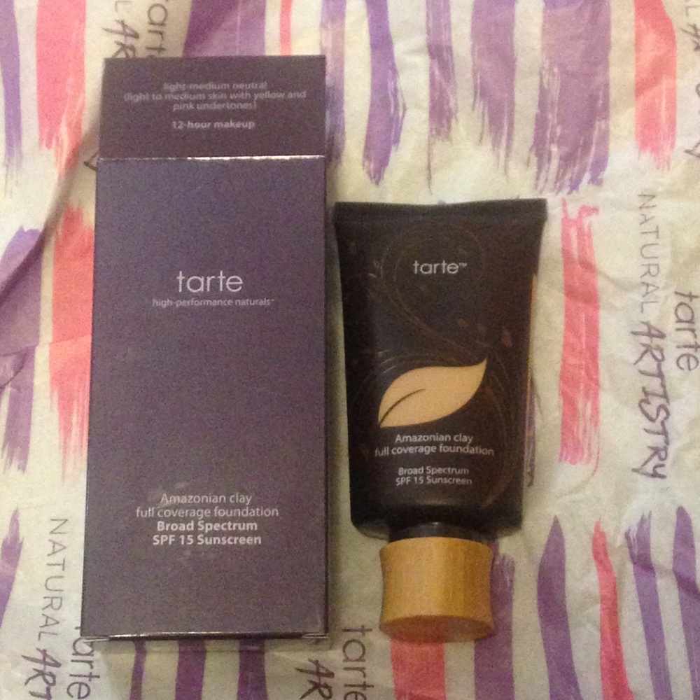 ⚡️LOWEST⚡️NIB Foundation LIGHT MEDIUM NEUTRAL
